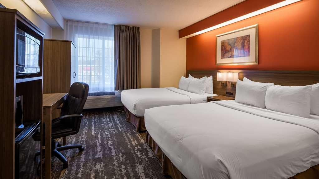 Charlevoix Inn & Suites Surestay Collection By Best Western Quarto foto
