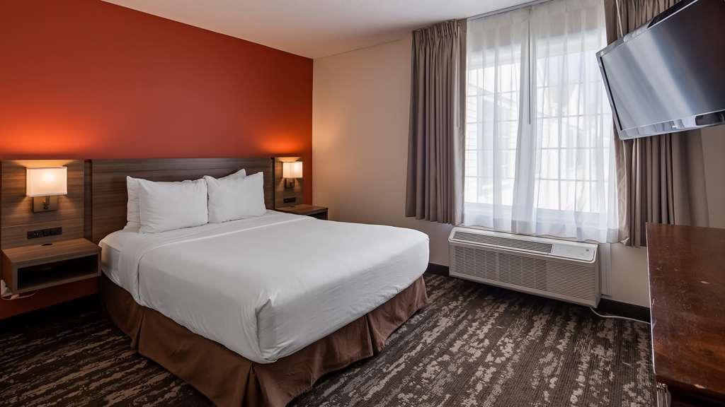 Charlevoix Inn & Suites Surestay Collection By Best Western Quarto foto
